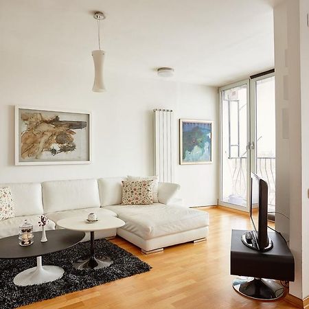 Luxury Apartment Near City Center Skopje Exterior foto